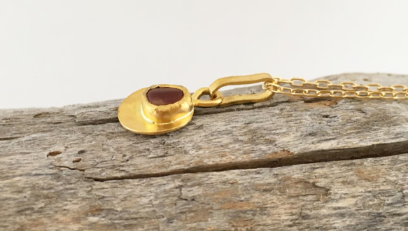 K24 Pure Gold+Raw Red Spinel◆純金 レッドスピネル原石ペンダントトップ 10枚目の画像