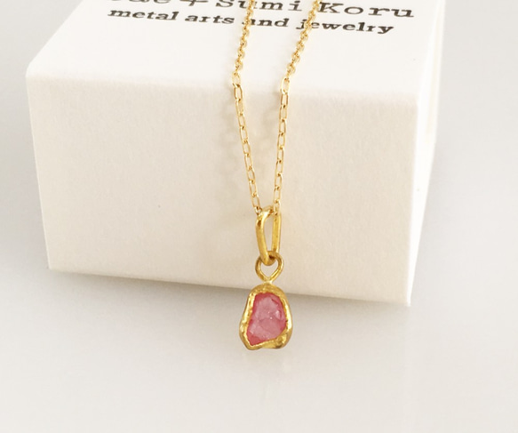 K24純金+原色尖晶石◆純金粉紅色尖晶石粗吊墜上衣 第9張的照片