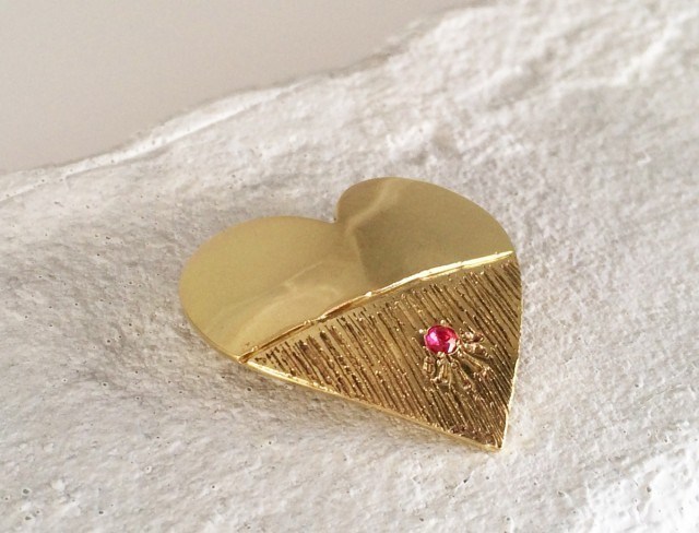 ”Impregnation” Ruby 真鍮 Brooch