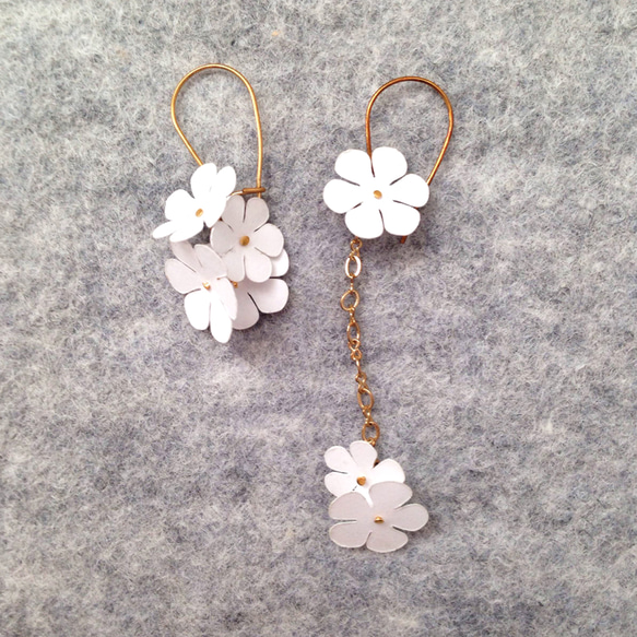 ピアス：Paper Flower Earrings 01 3枚目の画像