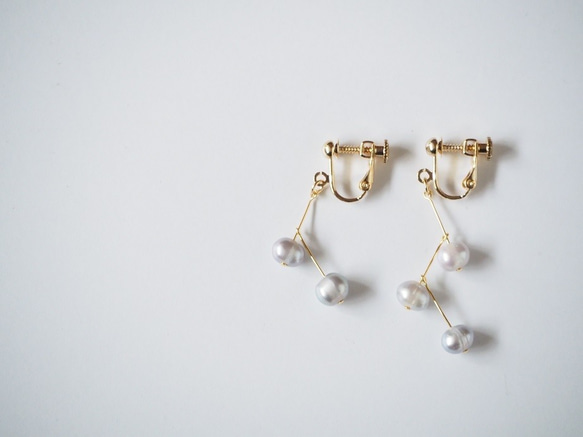 pearl asymmetry pierce/earring [SILVER] 1枚目の画像