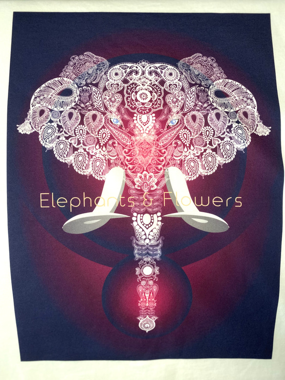 【L】5.6オンス:ヘビーウエイトTシャツ　elephants in flowers パープル　 3枚目の画像