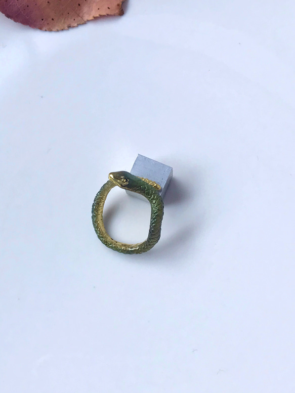 ヘビリング 3枚目の画像