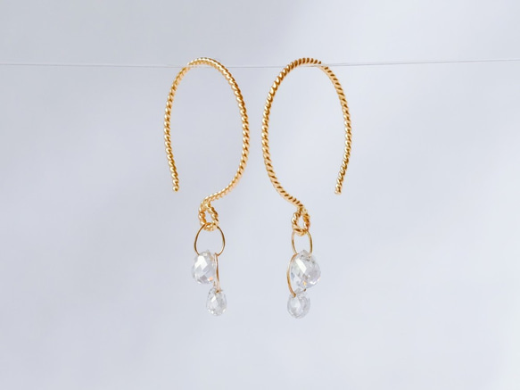 Dew Drops Diamond Earrings 3枚目の画像