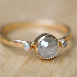 White Diamond Ophelia Ring 3枚目の画像