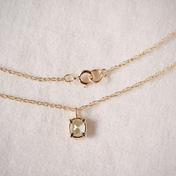 Water Lily Diamond Necklace 4枚目の画像