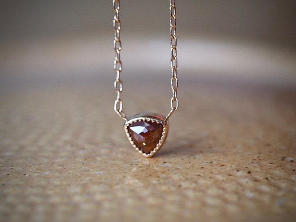 Prune Diamond Necklace 2枚目の画像