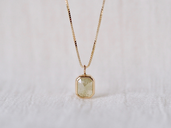 Soft Sage Square Diamond Necklace 1枚目の画像