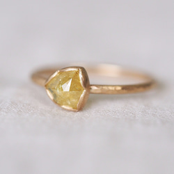 Yellow Pinwheel Diamond Ring 2枚目の画像