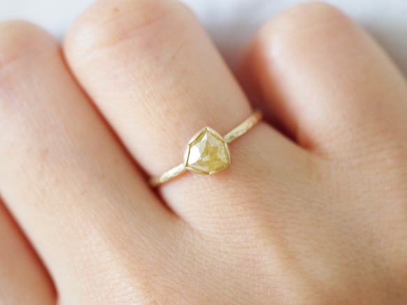 Yellow Pinwheel Diamond Ring 3枚目の画像