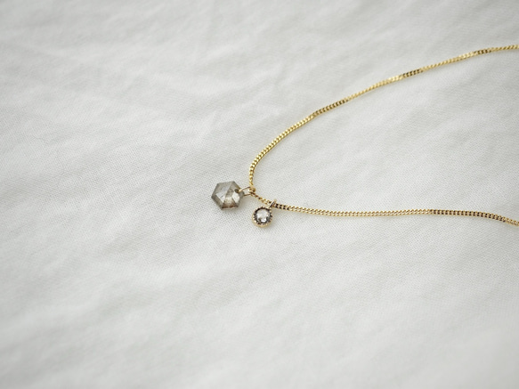 Little treasures diamonds necklace 3枚目の画像