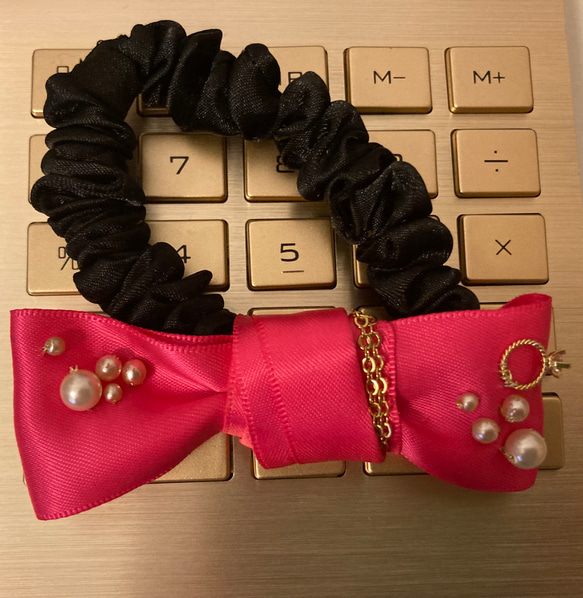 ピンクのリボンのポニーシュシュ 1枚目の画像