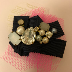 不真面目なヘアクリップ 1枚目の画像