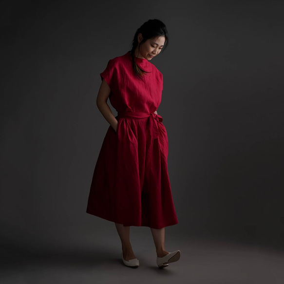 【wafu】Linen Dress レイズド・ネック ワンピース 紐付き ドレス / 赤紅 a048e-akb1 1枚目の画像