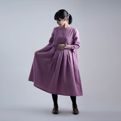 春の装いに！【wafu】Linen Dress 鍵盤タックワンピース 超高密リネン / 藤色 a013r-fji1 1枚目の画像