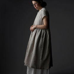【wafu】Linen dress 鍵盤 タック リネンワンピース 中厚 / 亜麻ナチュラル a013f-amn2 2枚目の画像