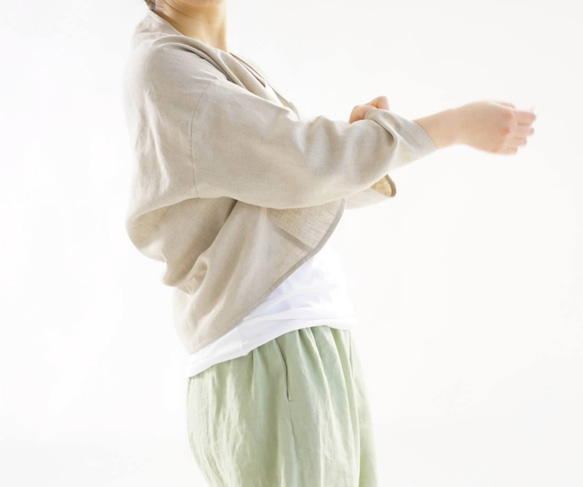 【Wafu】中厚亞麻Margaret Bolero Tops Topper Cardigan / Flax Natural h0 第7張的照片