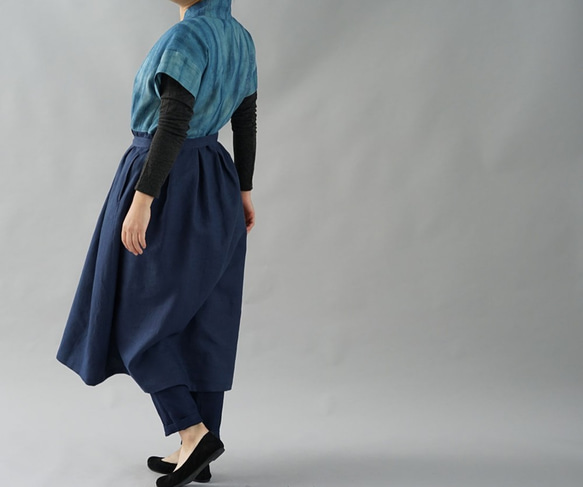 【和服】傳統製作方法純靛藍染中厚亞麻連衣裙和服領 Dolman 袖 Zen/indigo x navy a084d-inn2 第4張的照片