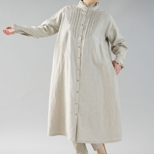 リネン100％フリル襟つきピンタック入りAラインワンピース