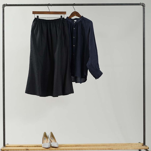 wafu リネンスカート　ふんわり膝下丈　ウエストゴム　黒 スカート 【 wafu. 】