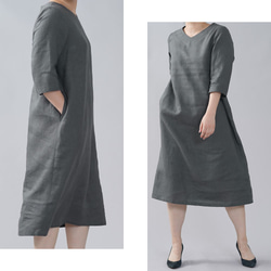 [Wafu]不太開的中厚亞麻V領連衣裙V領簡單/暗灰色a032e-dmg2 第2張的照片