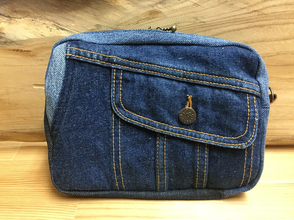 デニムリメイク パッチワークショルダーバッグ レザー革 ハンドメイド 再構築 デニムリメイク パッチワークショルダーバッグ レザー革