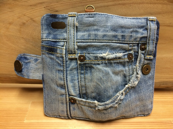 6–121  Levi's  ビンテージ デニム リメイク iPhone6.6s 手帳型カバー スマホケース 1枚目の画像