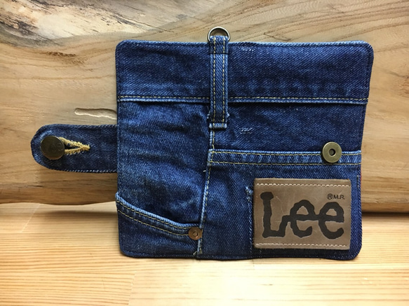 7☆6ー323 Lee ビンテージ デニム リメイク iPhone7.6s.6手帳型カバー  