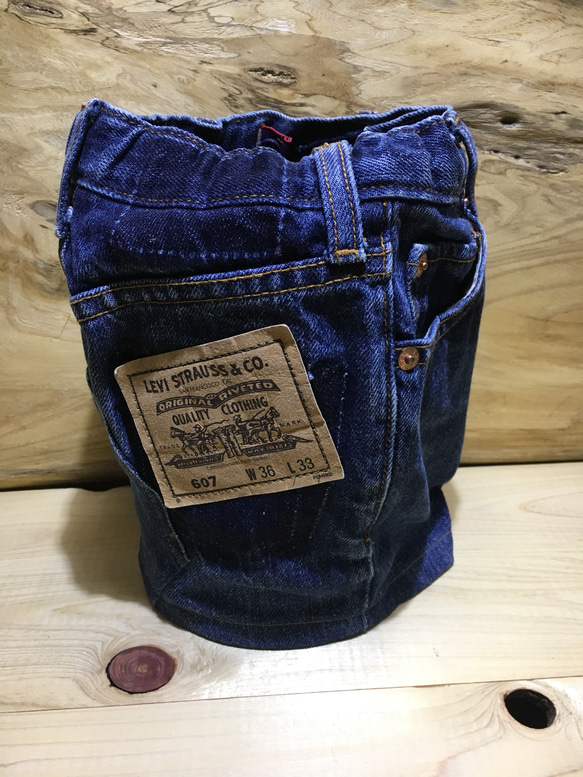 17　在庫セール　Levi's　小物入れ  ダストボックス★マガジンラック 1枚目の画像