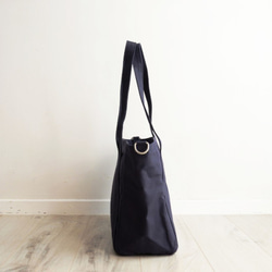 A4TOTE NAVY 第2張的照片