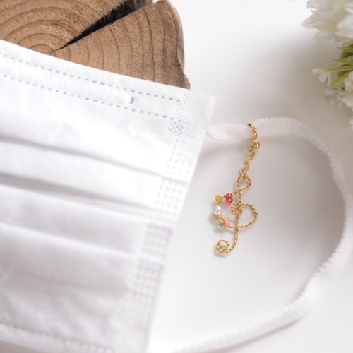 新作〉ト音記号のワイヤーぐるぐるマスクチャーム♪ マスク