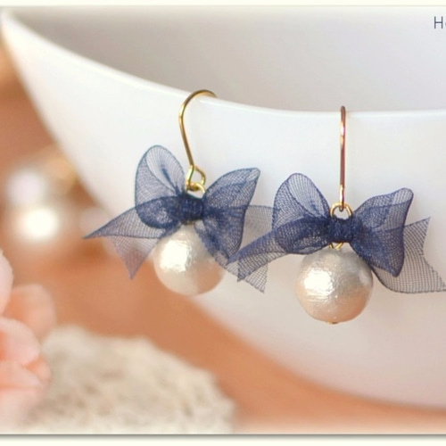 再118〉コットンパールとオーガンジーリボンピアス＊ ピアス（フック