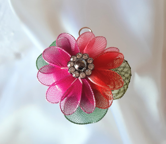 ガーベラ風ピンクのお花のキーホルダー 4枚目の画像