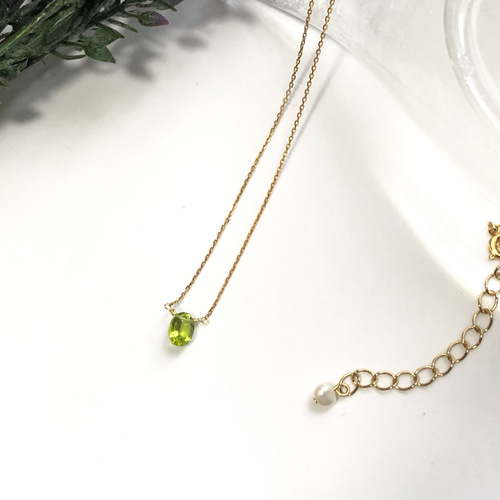 petitlile✳︎【8月の誕生石】グリーン爽やかなペリドットの一粒