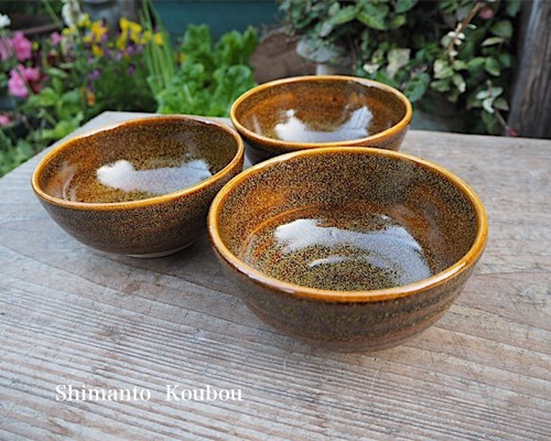 陶芸　釉薬　ソバ釉　２５kg 福島釉薬 Iシリーズ 蕎麦釉 | 陶芸ショップ.コム / 陶芸用品・陶芸材料の