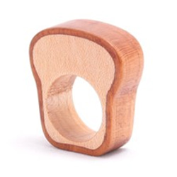 木製リング パン Wooden ring bread 1枚目の画像