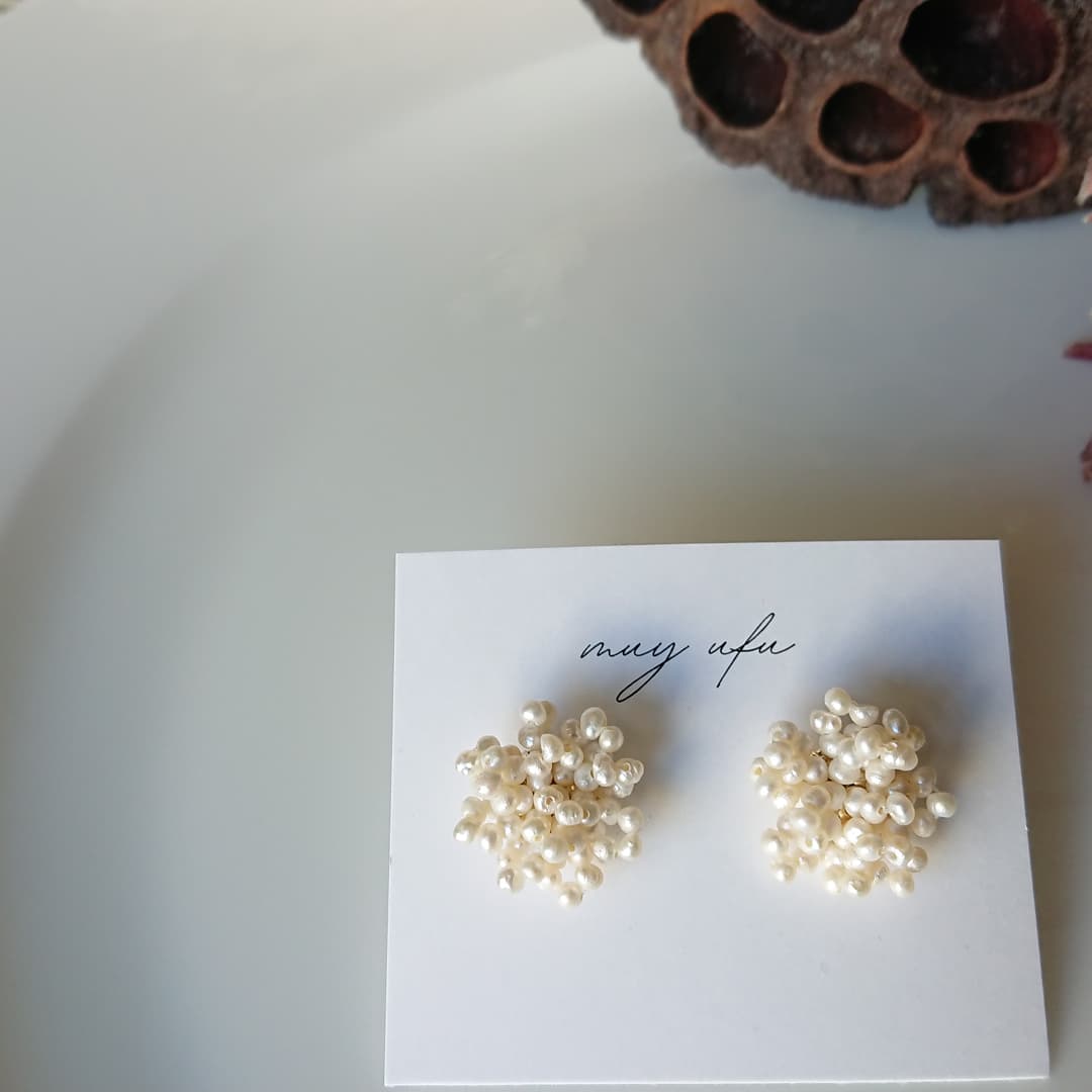 淡水パールシャワーピアス イヤリング ピアス（スタッド・一粒  