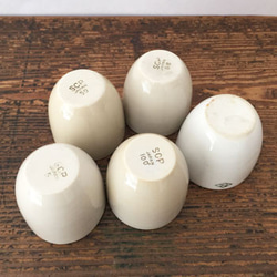 小さなカップ　器　白磁　アンティーク　たまご　エッグ実験　花器　古道具　数字入り　ナンバーカップ 6枚目の画像