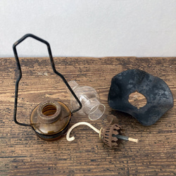 アンティークミニランプ　pewter　鉄もの　鈴 インダストリアル 古道具 オブジェ 3枚目の画像