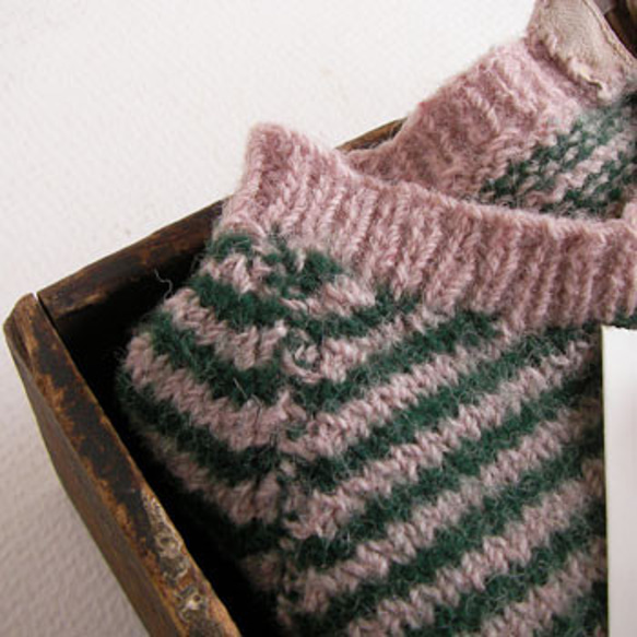 キッズセーター　イングランド製 ピュアウール ハンドメイドビンテージ  手編みのセーターイギリスベアの洋服 9枚目の画像