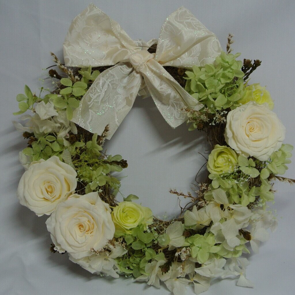 白リボンリース