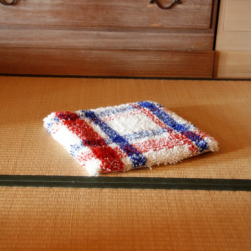 THE RUG 座ラグ☆タータンチェック Tartan☆椅子敷・座布団・敷物