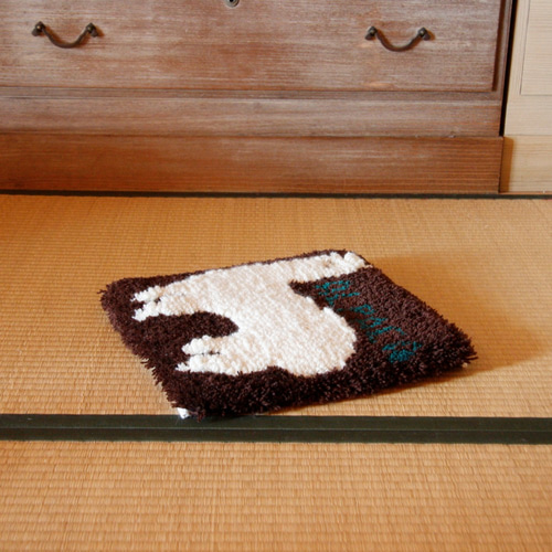 ぽん　アルパカ　ラグ マット Alpaca アルパカ 10L：ホワイト - BASIC LINE｜RUG＆CARPET