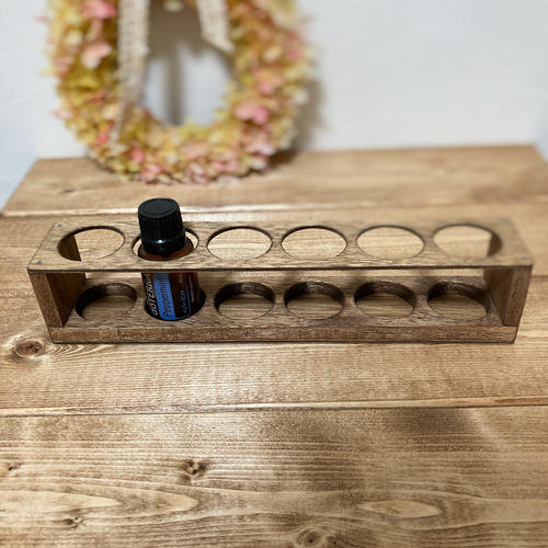 シンプルな木製アロマオイルスタンド ディフューザー・アロマポット