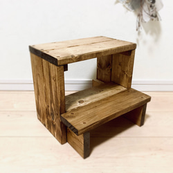 シンプルな木製アロマオイルスタンド ディフューザー・アロマポット