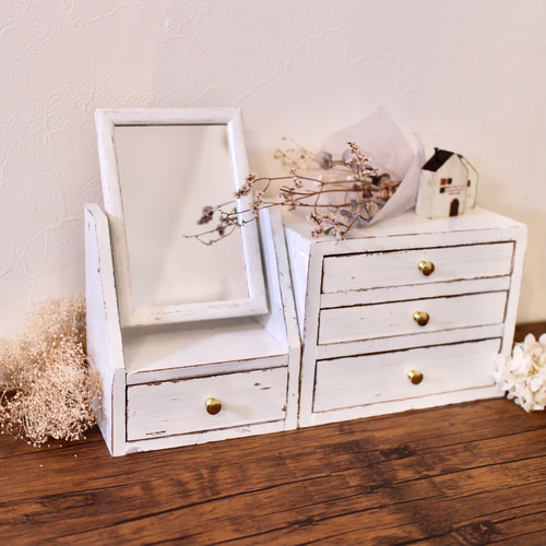 Rosy rose　装飾的な花模様の木製キャビネット hana様専用】ドレッサー Rosy rose様専用 装飾的な花模様の木製