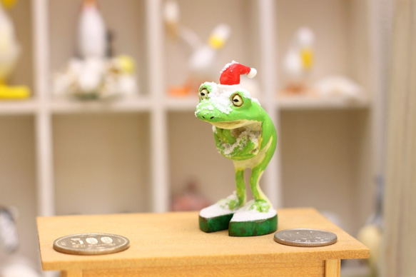 カエルの置物 作成者不明 カエルの置物 作成者不明