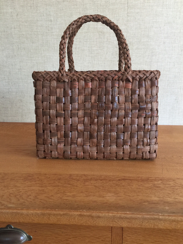 山葡萄かごバッグ 市松15mm かごバッグ Lutta 通販 5145667