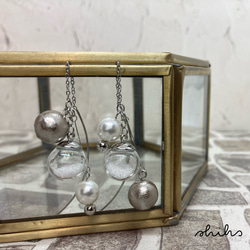 ＊sale＊ glass dome × pearl & cotton pearl(金属アレルギー対応) 1枚目の画像