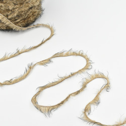 【お得！】動物の毛のような手編み糸！ファー ライトブラウン (茶)(500g) 手芸に適した楽しい毛糸！ 3枚目の画像